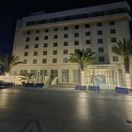 Le Vendome Hotel Amman Ngoại thất bức ảnh