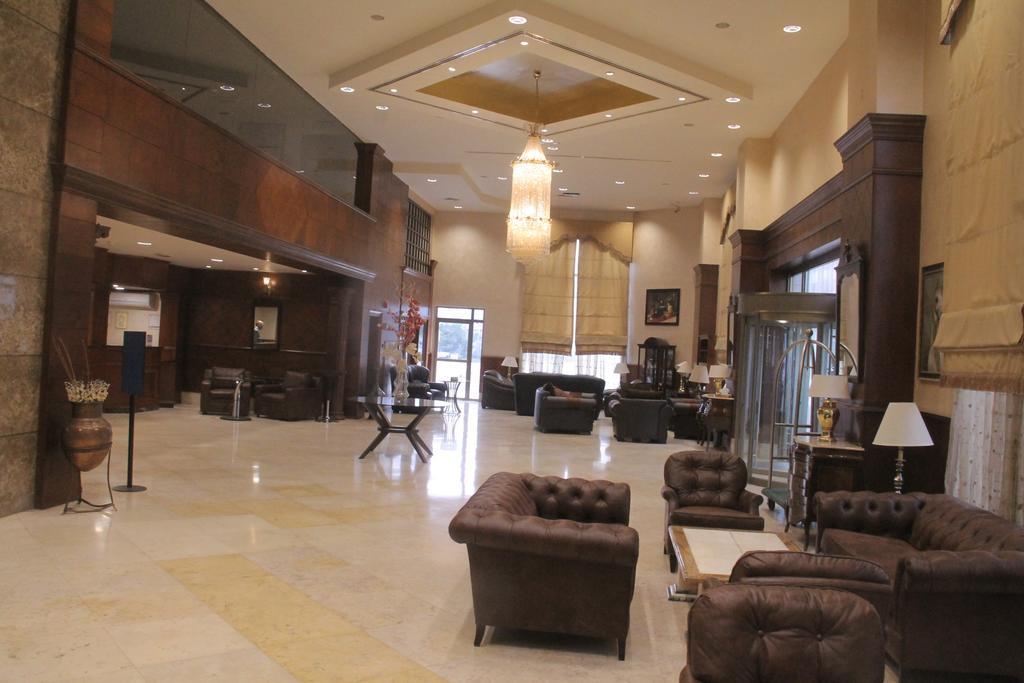 Le Vendome Hotel Amman Ngoại thất bức ảnh