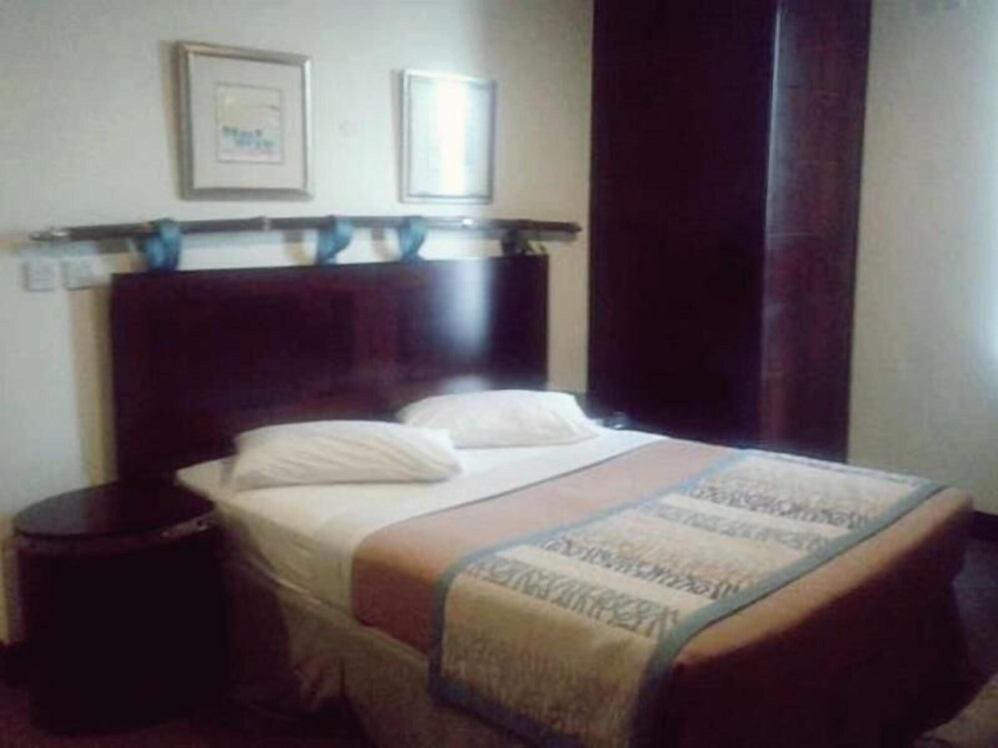 Le Vendome Hotel Amman Ngoại thất bức ảnh