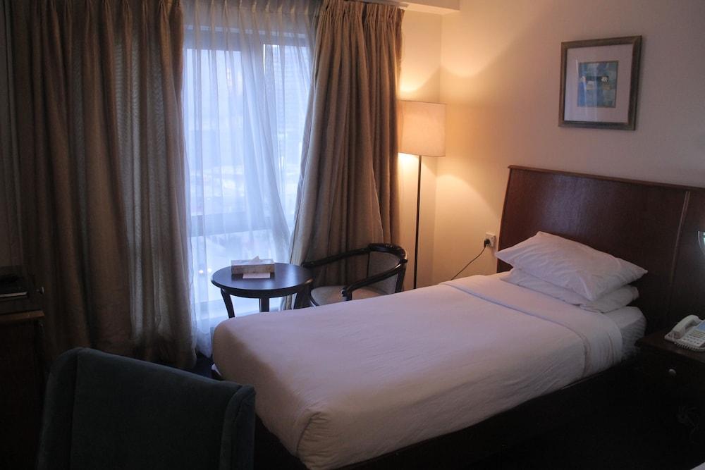 Le Vendome Hotel Amman Ngoại thất bức ảnh