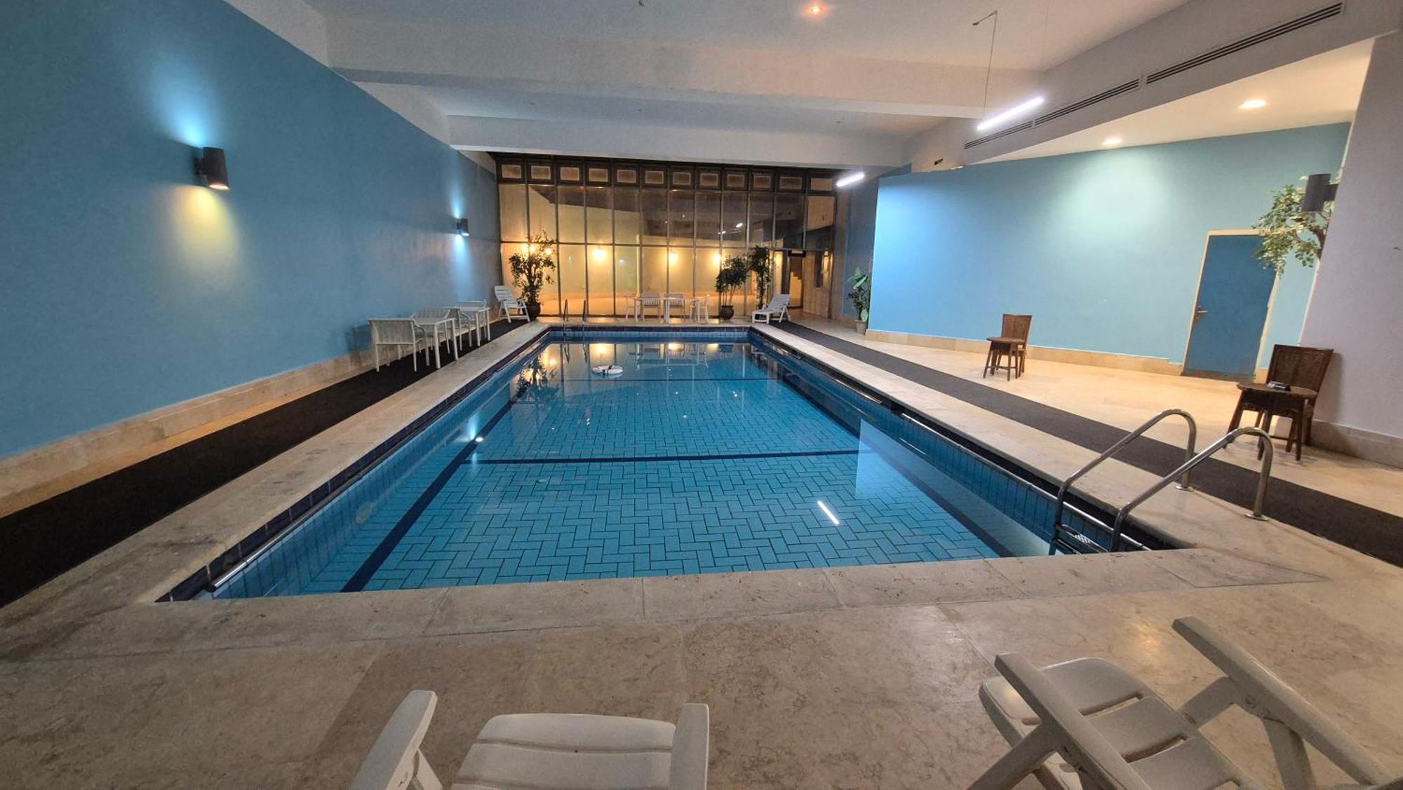 Le Vendome Hotel Amman Ngoại thất bức ảnh