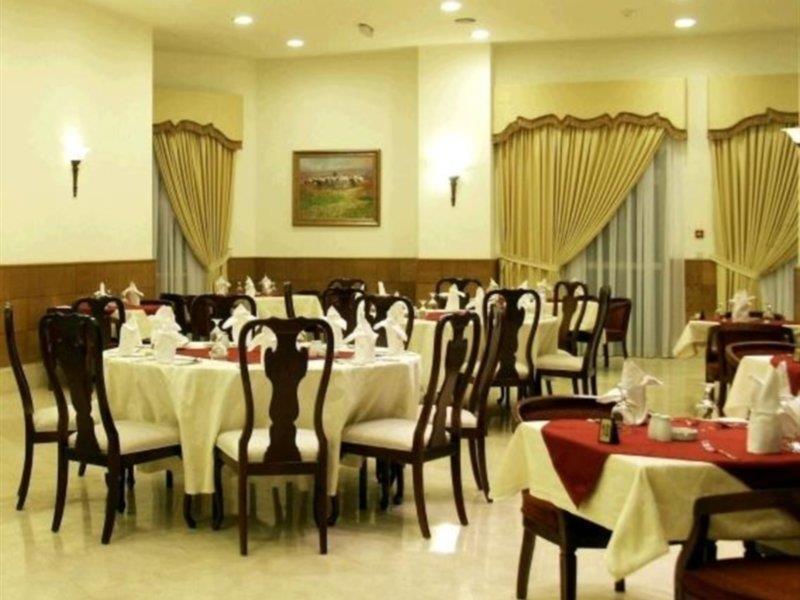 Le Vendome Hotel Amman Ngoại thất bức ảnh